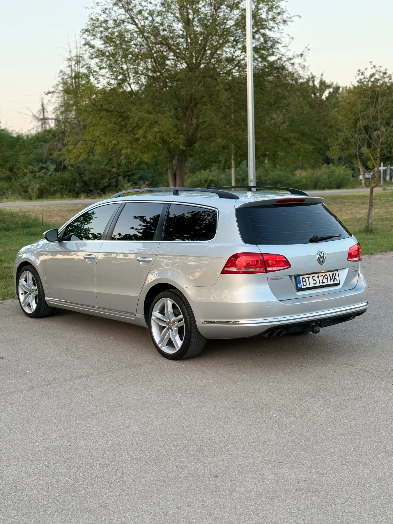 VW Passat, снимка 4 - Автомобили и джипове - 55607349