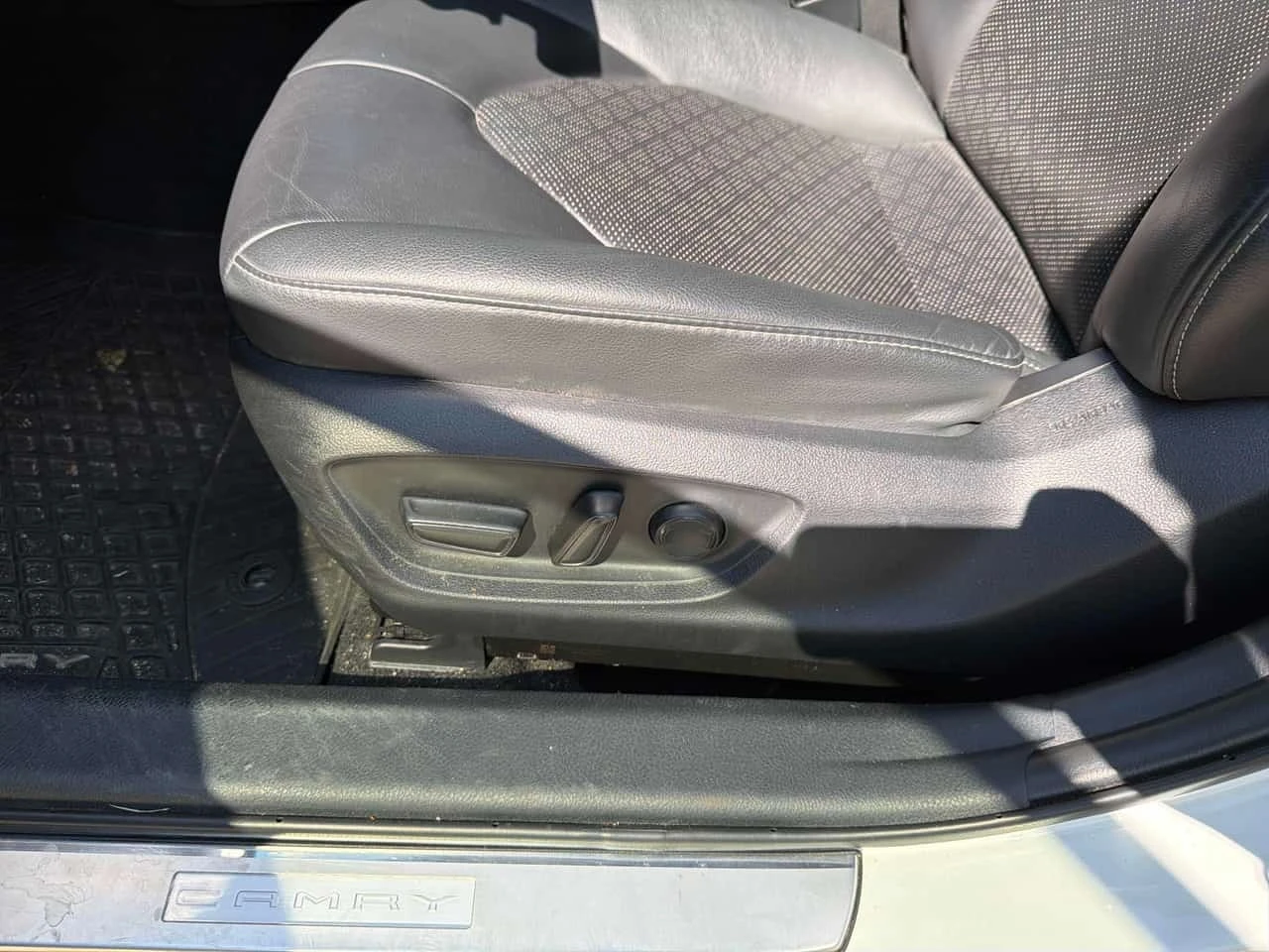 Toyota Camry * Hybrid XSE * АВТОКРЕДИТ БЕЗ ПЪРВОНАЧАЛНА ВНОСКА*, снимка 11 - Автомобили и джипове - 55784753