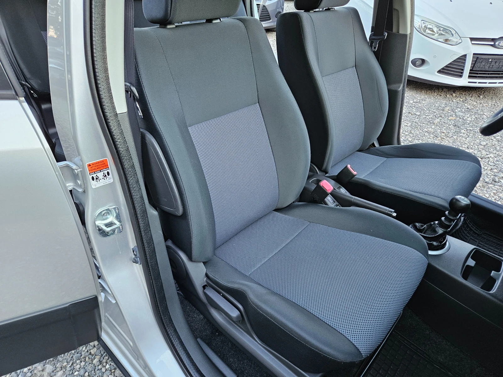 Fiat Sedici 1.9 JTD 120кс 4x4, снимка 13 - Автомобили и джипове - 55942939