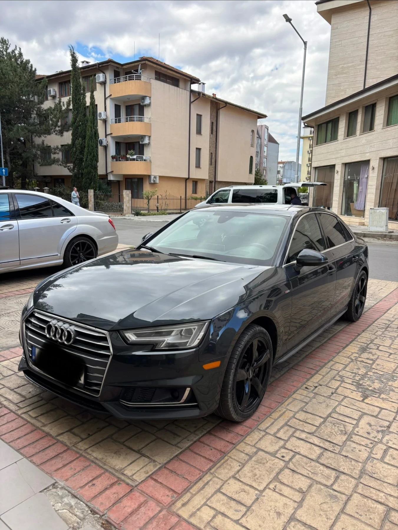Audi A4 S line Quattro 