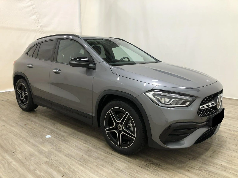 Mercedes-Benz GLA 250 * 4M* AMG* NIGHT* DISTR* MEMORY* LED* , снимка 1 - Автомобили и джипове - 47521586