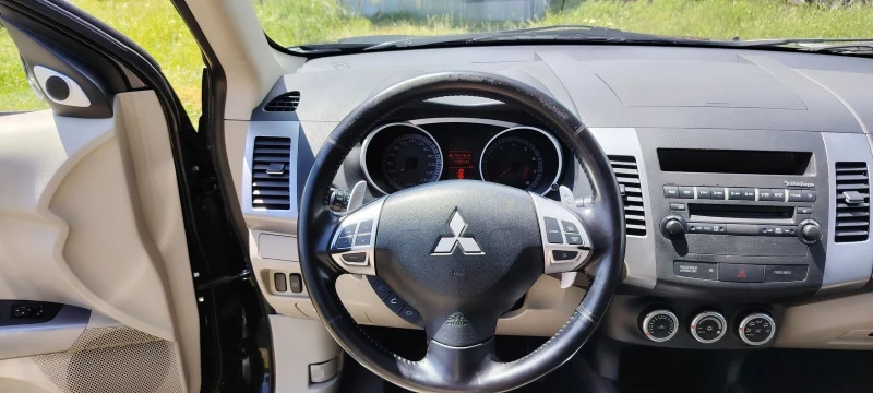 Mitsubishi Outlander 2.4i-170к.с, снимка 12 - Автомобили и джипове - 50191962
