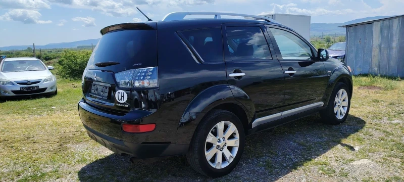 Mitsubishi Outlander 2.4i-170к.с, снимка 5 - Автомобили и джипове - 50191962