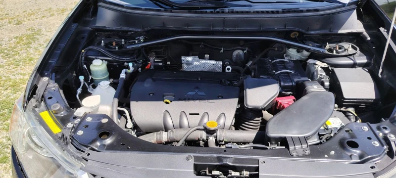 Mitsubishi Outlander 2.4i-170к.с, снимка 14 - Автомобили и джипове - 50191962
