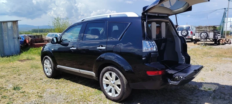 Mitsubishi Outlander 2.4i-170к.с, снимка 8 - Автомобили и джипове - 50191962