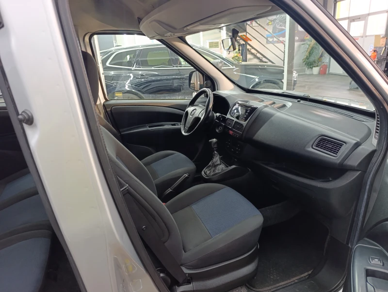 Opel Campo 1.4i Enjoy L1H2, снимка 12 - Автомобили и джипове - 52844821