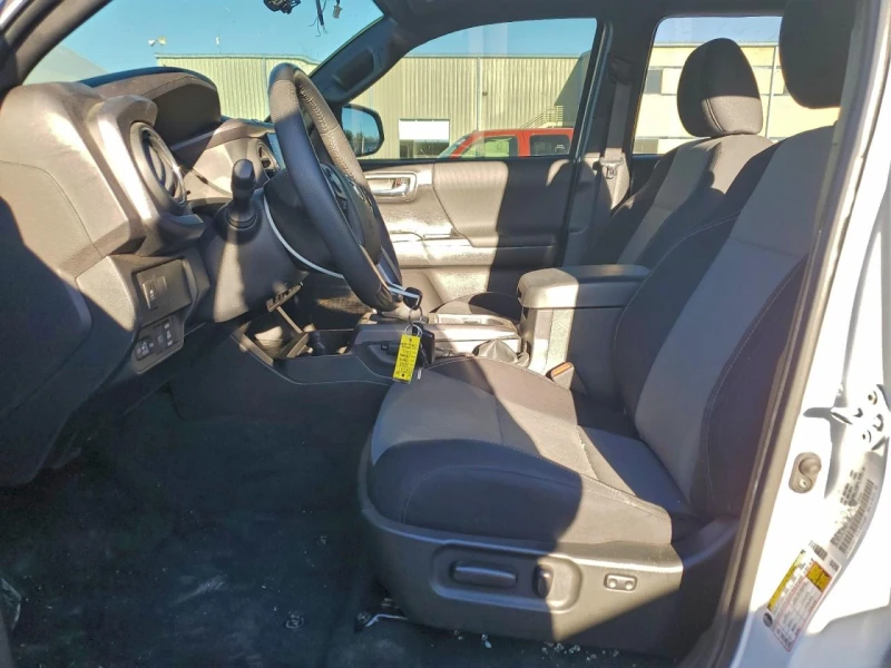 Toyota Tacoma 3.5l Double Cab, снимка 7 - Автомобили и джипове - 53172711