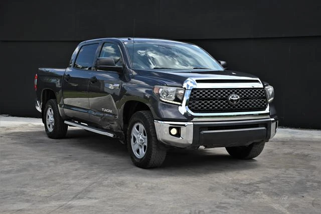 Toyota Tundra, снимка 1 - Автомобили и джипове - 47447924