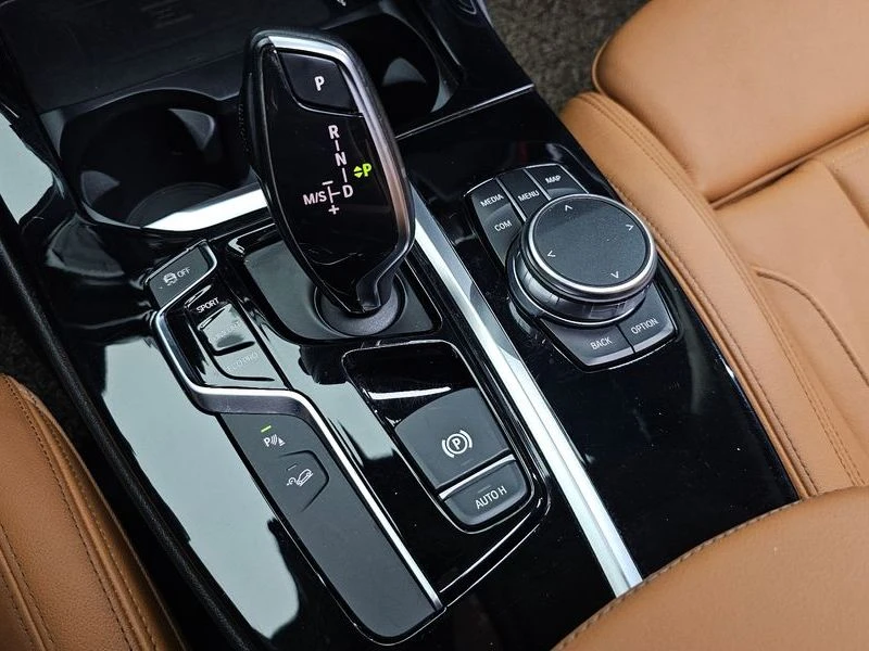 BMW X3 xDrive 20d| 190к.с.| ВКЛ.ТЕХНОТЕСТ, снимка 9 - Автомобили и джипове - 55222044