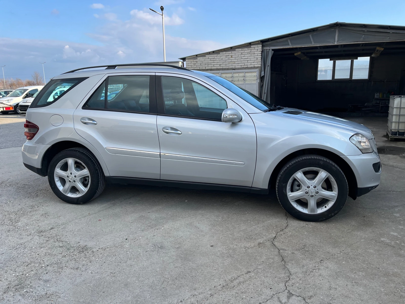 Mercedes-Benz ML 320 CDI - изображение 4