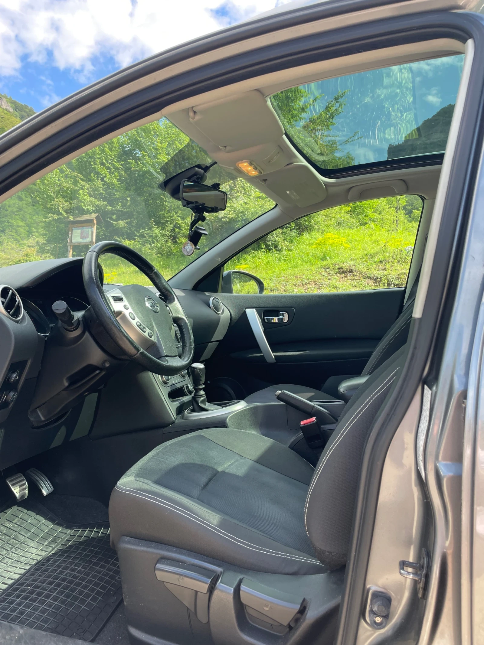 Nissan Qashqai 2.0 i - изображение 6
