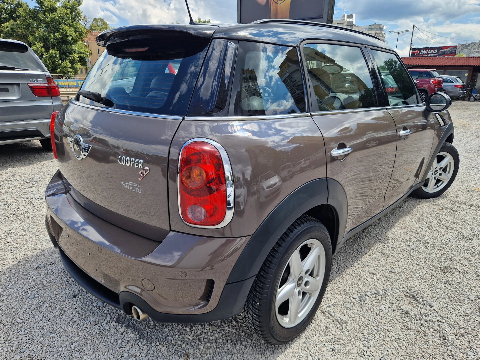 Mini Countryman 2.0 SD/6 скорости - изображение 5