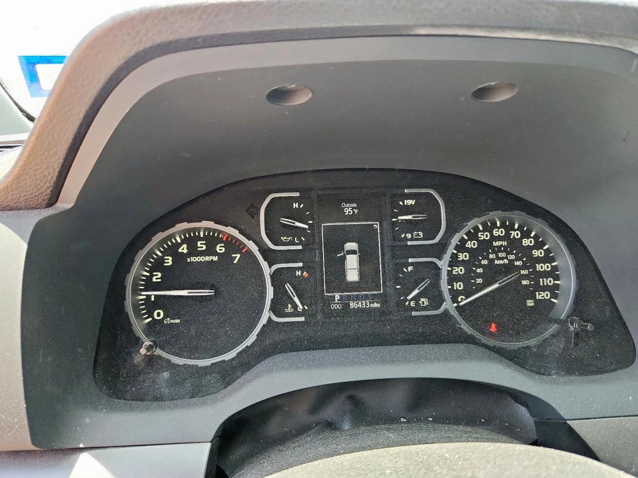Toyota Tundra 4X4/CREWMAX SR5/ВИДЕО НА МОТОРА - изображение 9