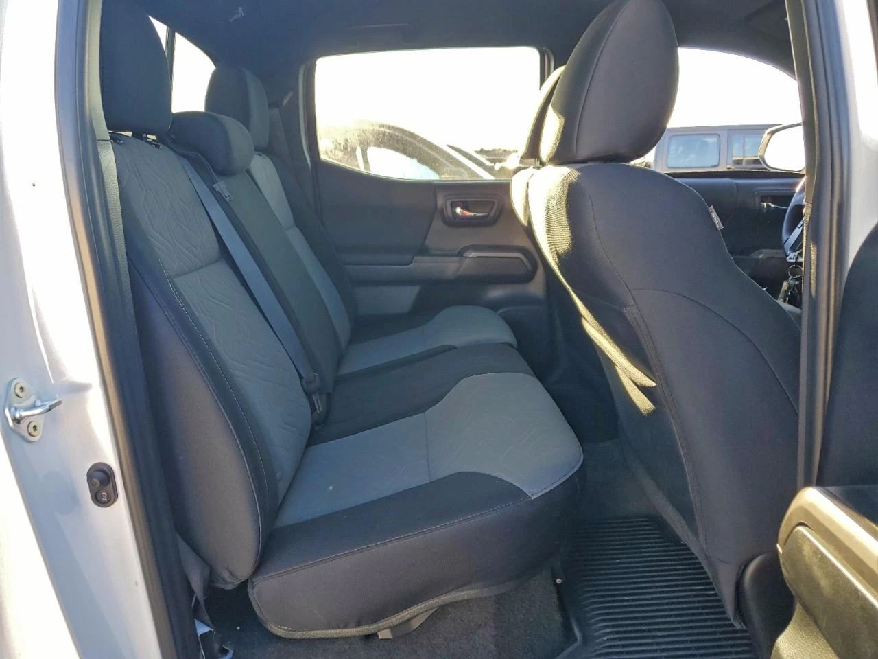 Toyota Tacoma 3.5l Double Cab - изображение 10