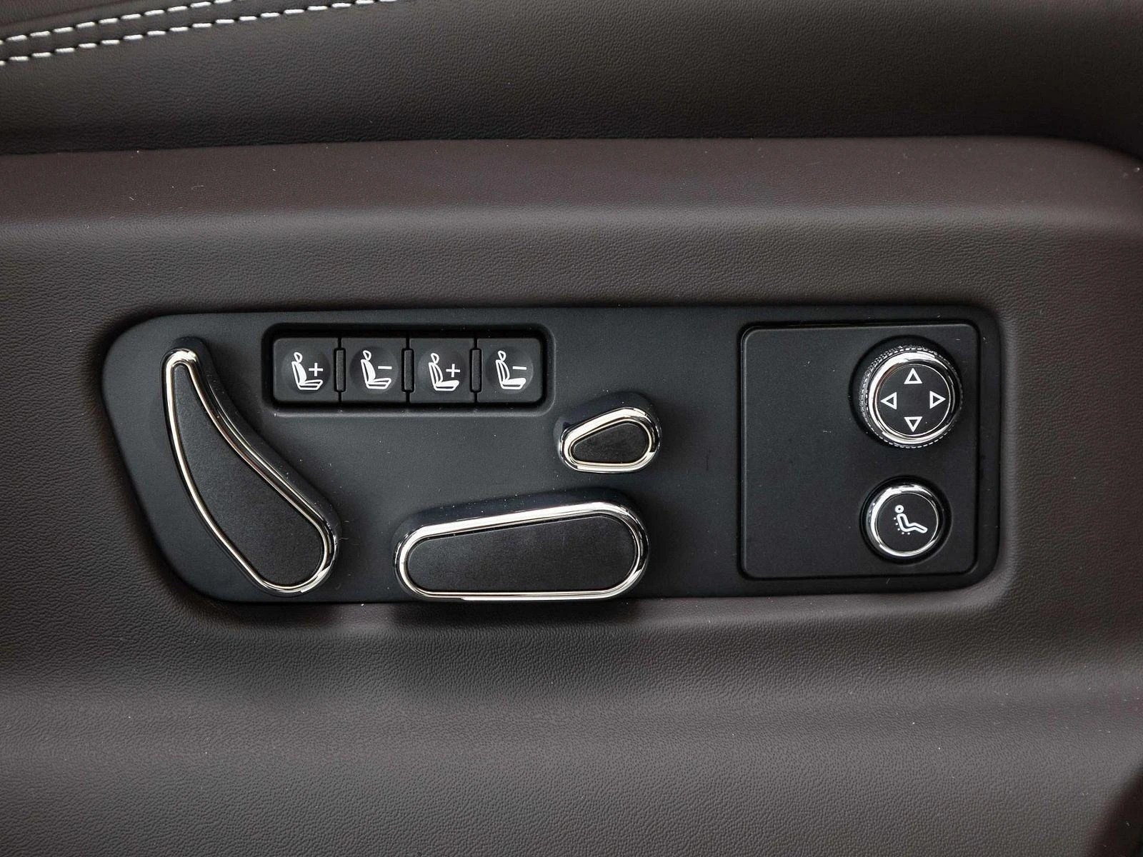 Bentley Bentayga V8 AZURE KERAMIK NAIM | Mobile.bg � ����������� 12