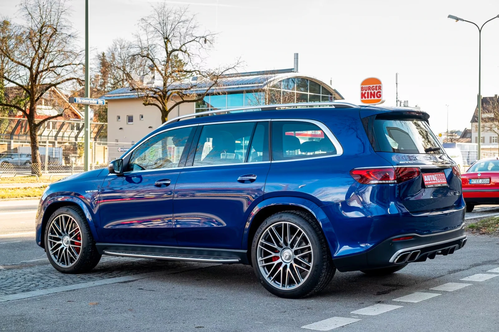 Mercedes-Benz GLS 63 AMG 4MATIC/612HP/7S/PANO/3DBURM/MASSAGE/HUD/MEMO/832g - изображение 4