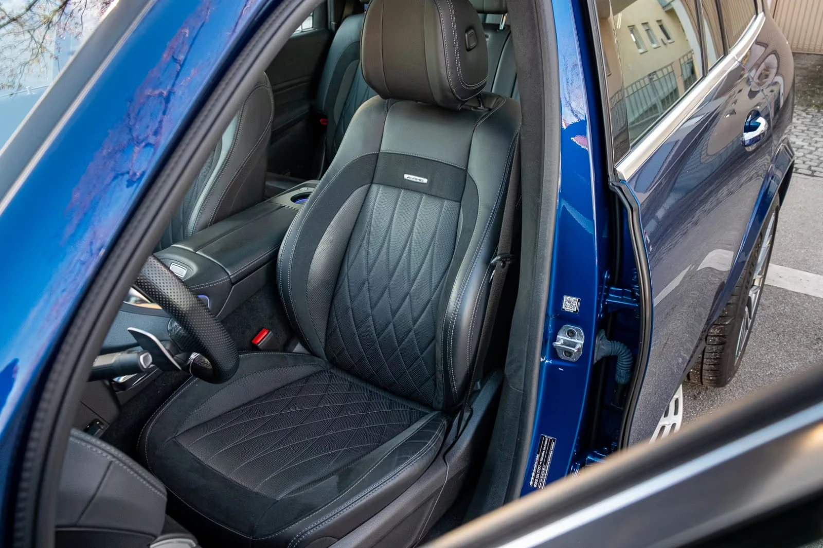 Mercedes-Benz GLS 63 AMG 4MATIC/612HP/7S/PANO/3DBURM/MASSAGE/HUD/MEMO/832g - изображение 9