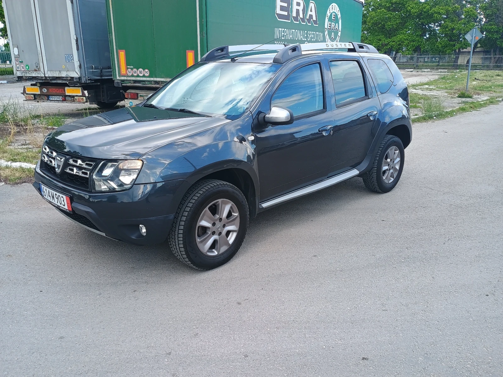Dacia Duster, снимка 6 - Автомобили и джипове - 54155729