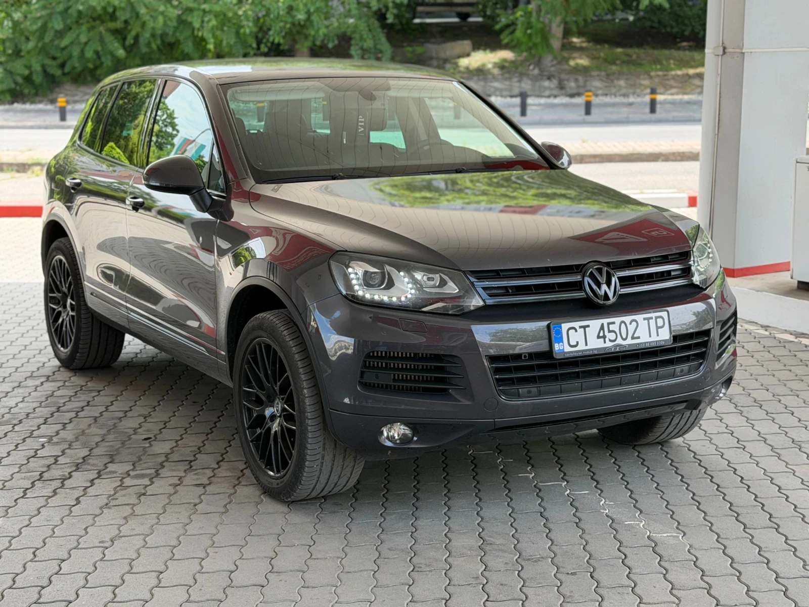 VW Touareg 3.0TDI, снимка 5 - Автомобили и джипове - 54933477