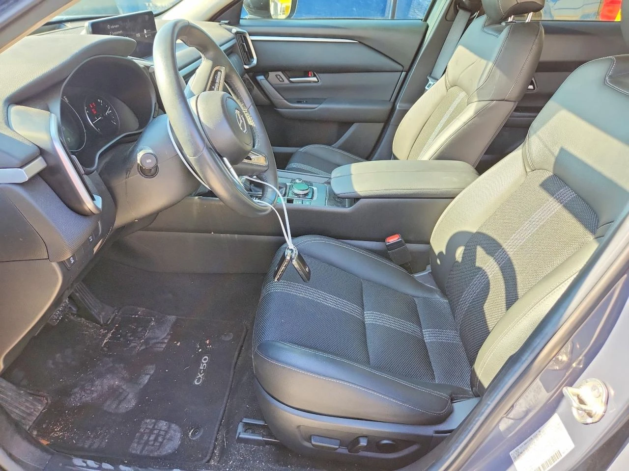 Mazda CX-50 2.5l Premium, снимка 7 - Автомобили и джипове - 55074160