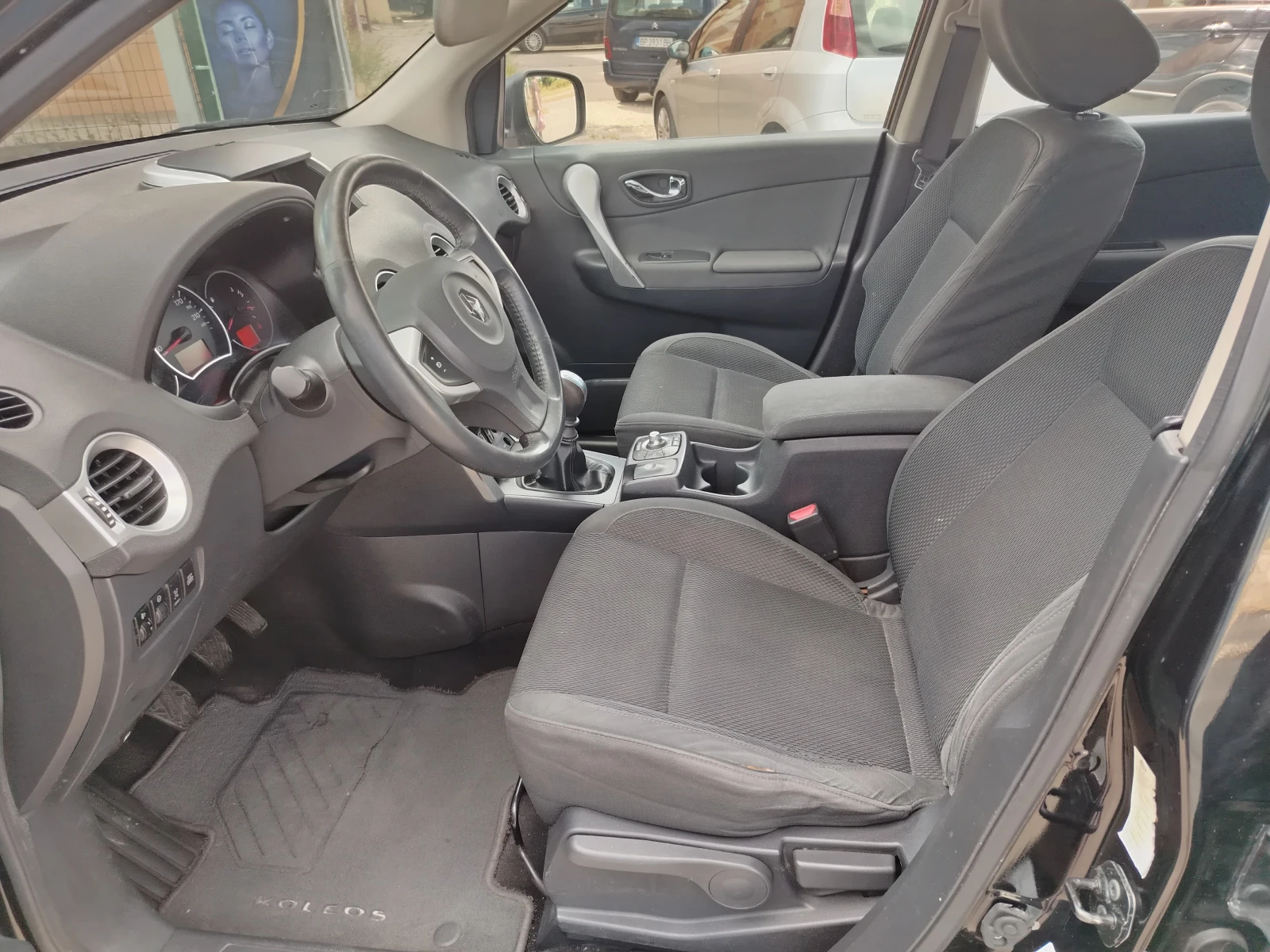 Renault Koleos 2.0 DCI 4X4 , снимка 5 - Автомобили и джипове - 55417040