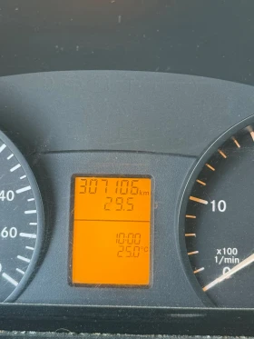 Обява за продажба на Mercedes-Benz Sprinter 313 ~21 480 лв. - изображение 8