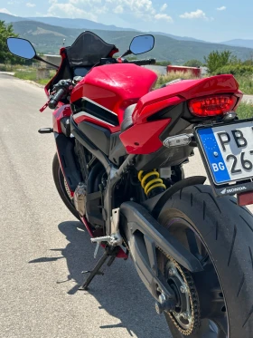     Honda Cbr CBR650R    PIRELLI