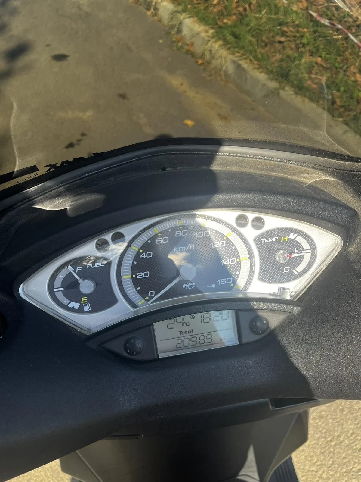 Yamaha X-max  - изображение 7