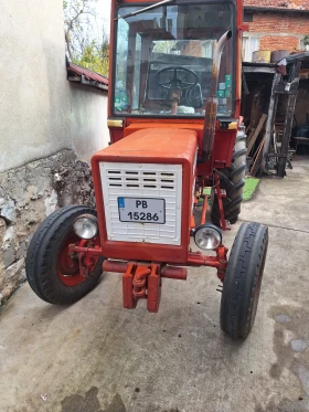 Трактор Владимировец, снимка 3