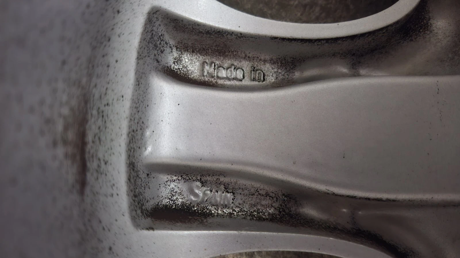 Гуми с джанти Michelin 205/55R16, снимка 6 - Гуми и джанти - 54097846