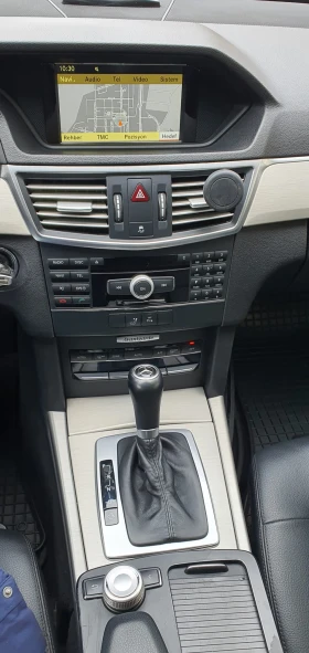 Mercedes-Benz E 220 AVANTGARDE, снимка 14
