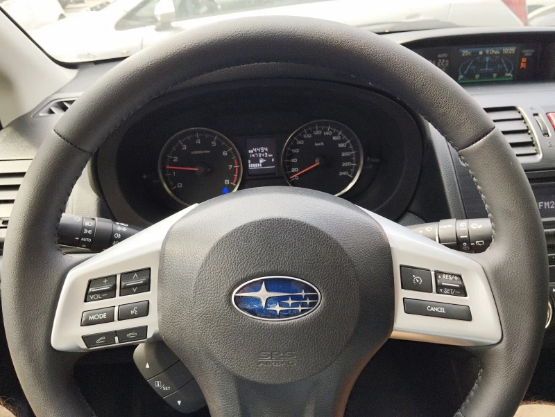 Subaru XV 1.6 AWD BiFuel, снимка 10 - Автомобили и джипове - 46818357