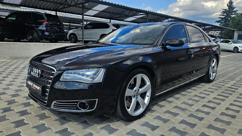 Audi A8 L/W12/ТV/МОНИТОРИ/DISTR/NIGHT/ОБДУХ/ВАКУУМ/ЩОРИ/LI, снимка 1 - Автомобили и джипове - 46818649