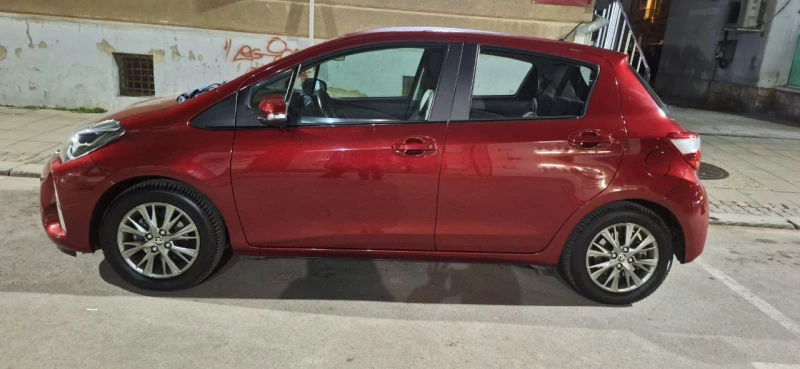 Toyota Yaris, снимка 8 - Автомобили и джипове - 48397227