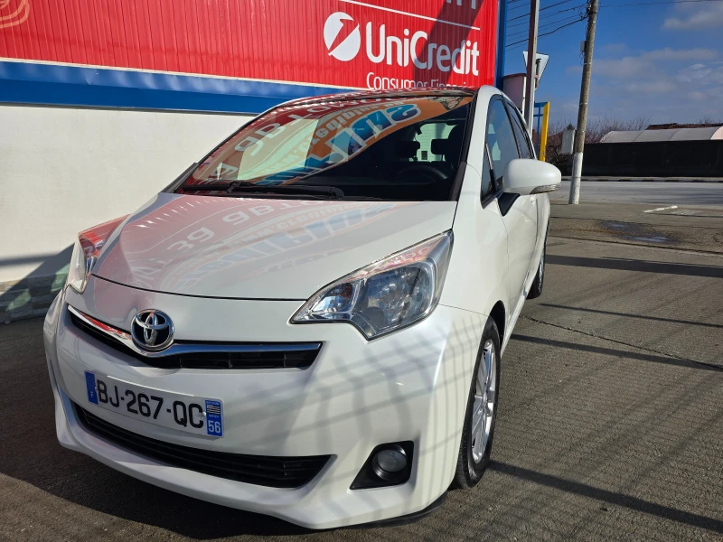 Toyota Verso S 1.4 D4D(90 kc) 6 Скорости Нави, снимка 4 - Автомобили и джипове - 48799664