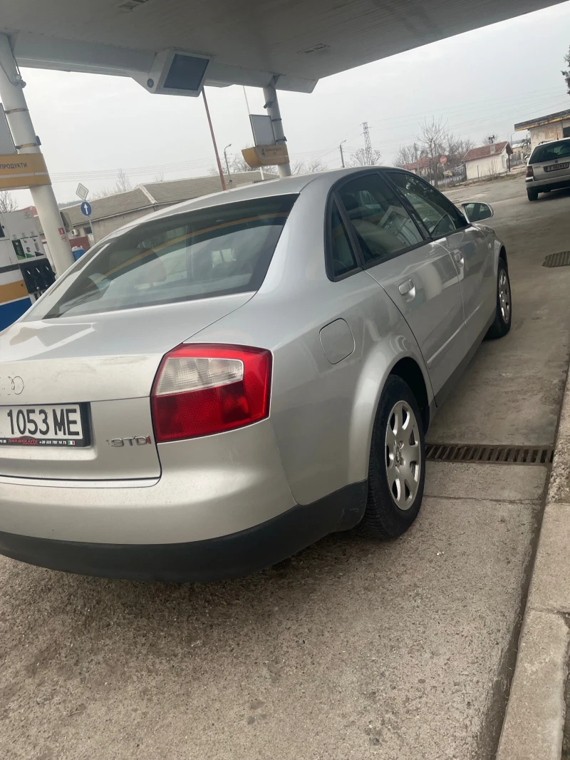 Audi A4 1.9 131к.с, снимка 4 - Автомобили и джипове - 49326977