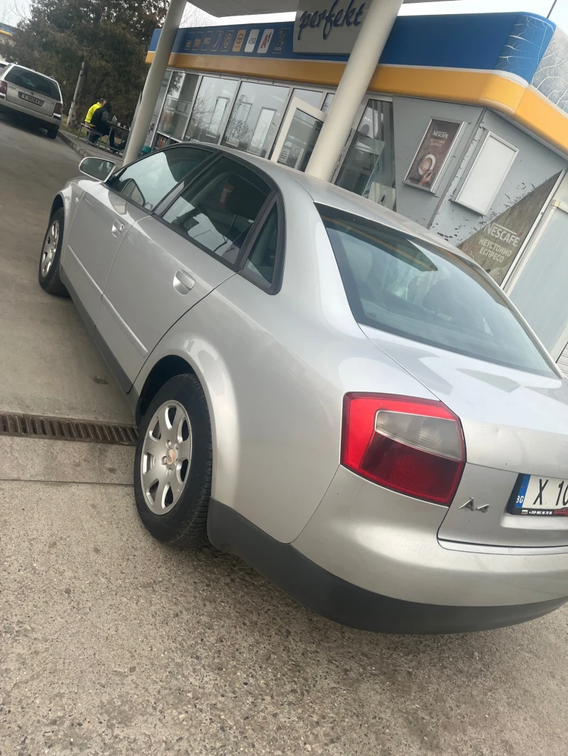 Audi A4 1.9 131к.с, снимка 3 - Автомобили и джипове - 49326977