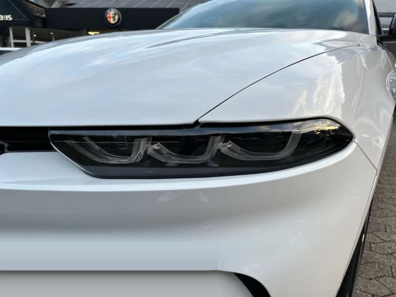 Alfa Romeo Tonale  1.5/160HP/TRIBUTO-ITALIANA/360/NAVI/ACC/AMBI/122v, снимка 3 - Автомобили и джипове - 49675193