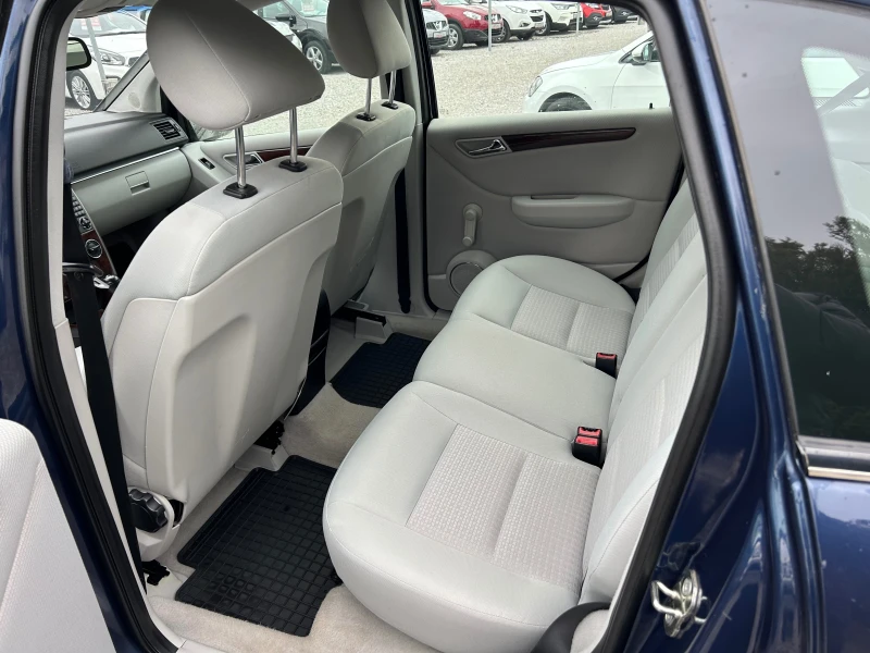 Mercedes-Benz B 200 2.0CDI EURO4, снимка 11 - Автомобили и джипове - 50492712