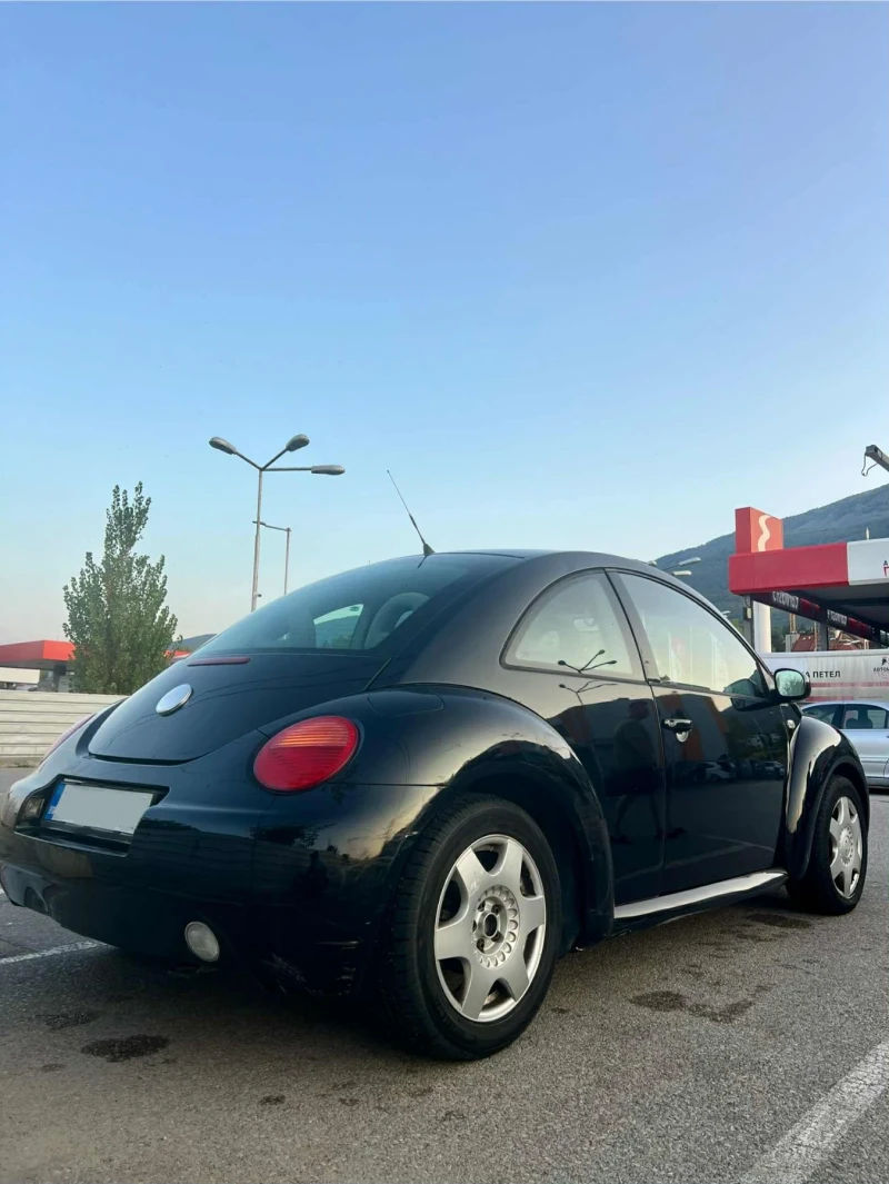 VW New beetle, снимка 4 - Автомобили и джипове - 52541615