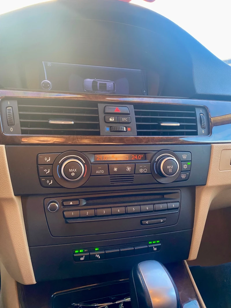 BMW 330 E91 LCI RWD, снимка 3 - Автомобили и джипове - 52249001