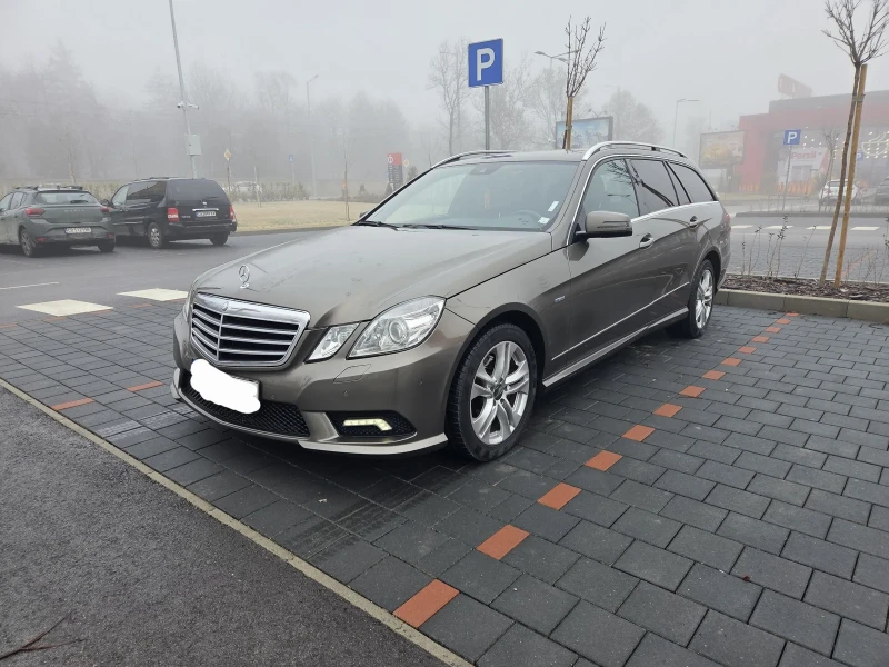 Mercedes-Benz E 350 AMG пакет, снимка 4 - Автомобили и джипове - 53260386