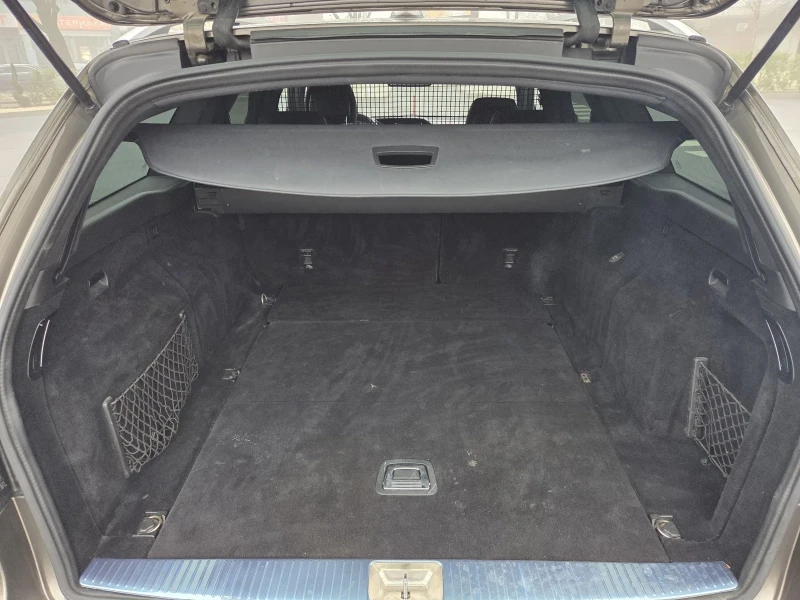 Mercedes-Benz E 350 AMG пакет, снимка 11 - Автомобили и джипове - 53260386