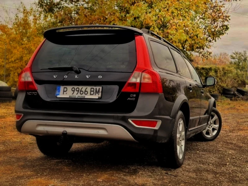 Volvo Xc70 2.4D D5 AWD, снимка 4 - Автомобили и джипове - 53566527