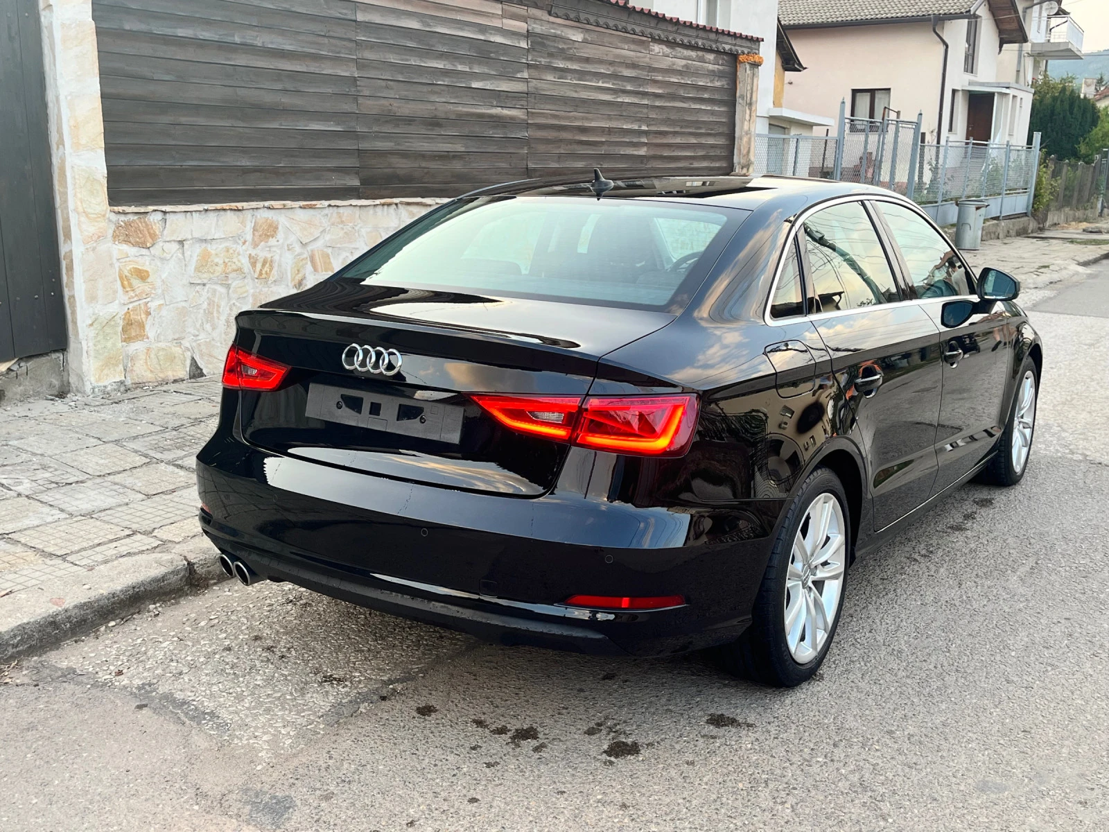 Audi A3 2.0TDI 37000КМ Седан - изображение 5