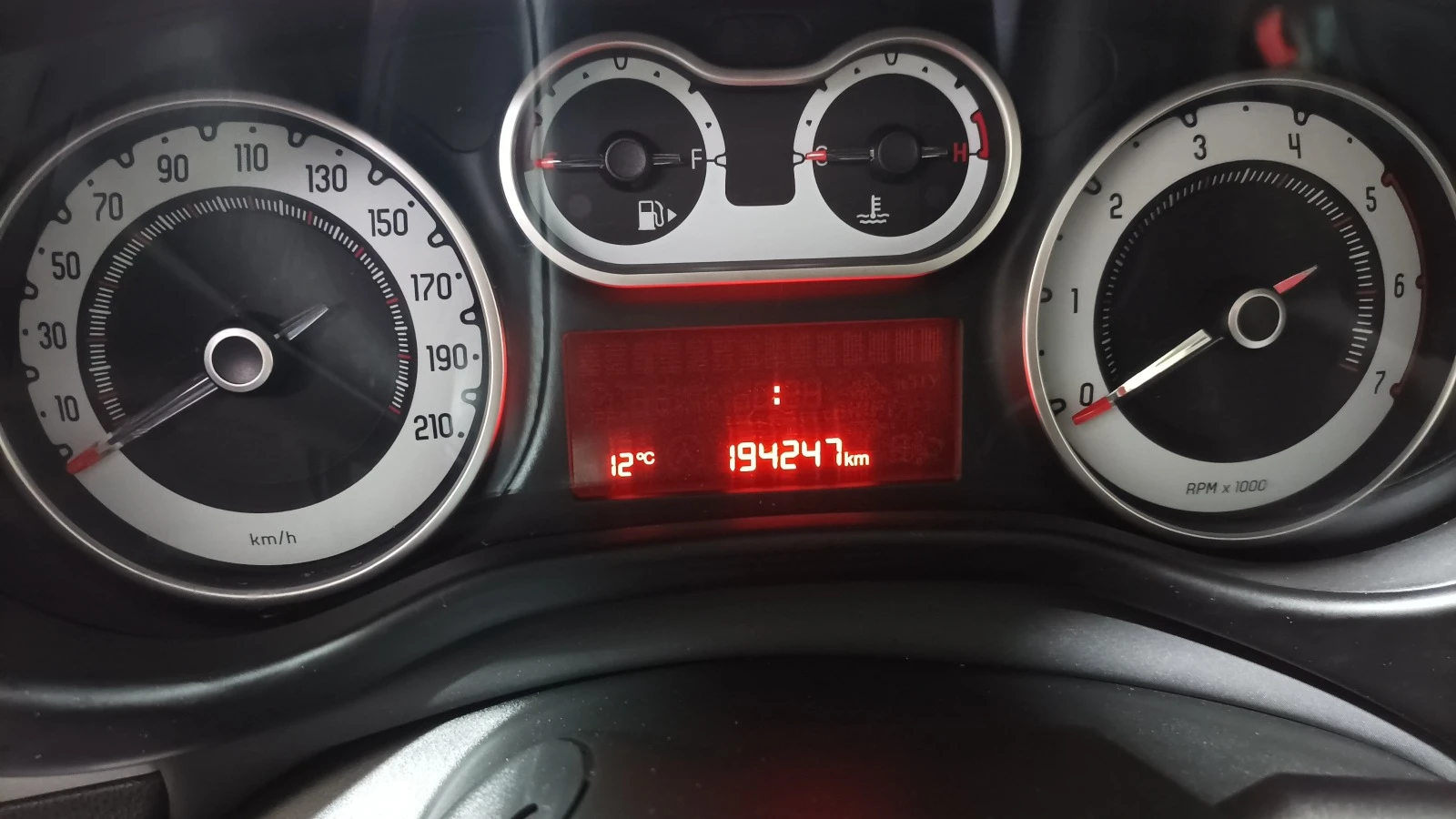 Fiat 500L 1.3 m-jet | Mobile.bg   12