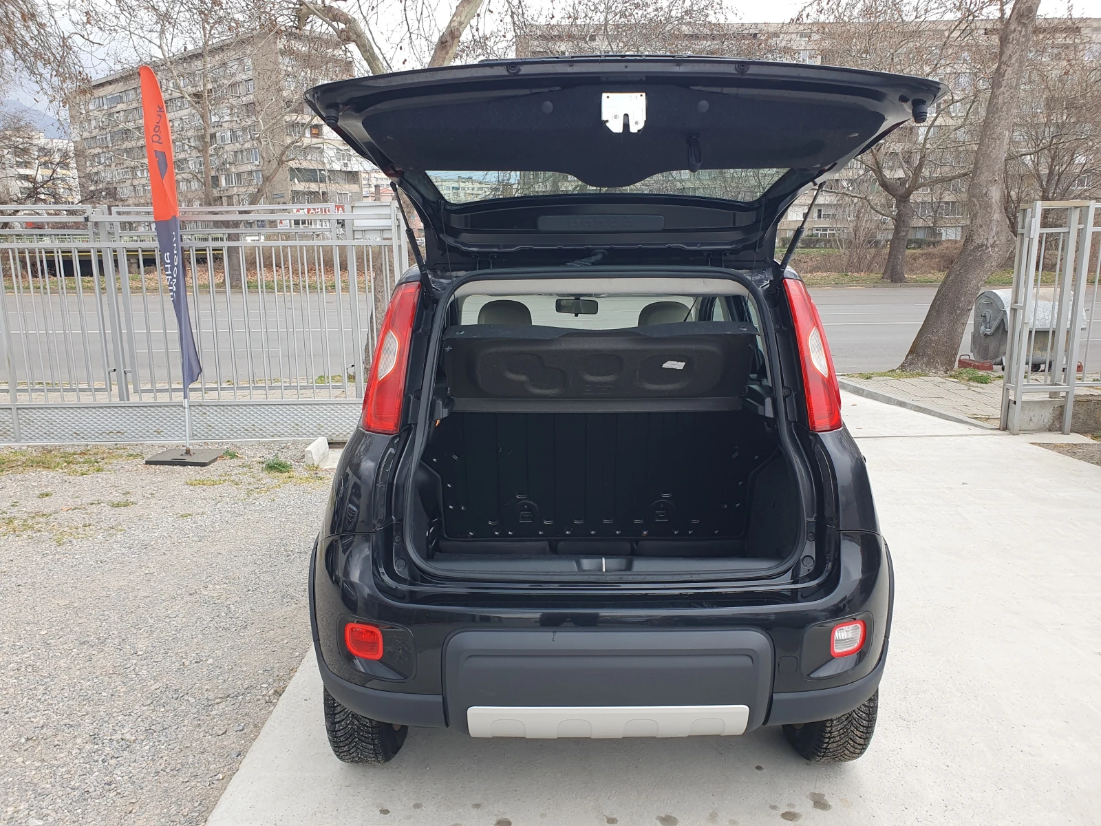 Fiat Panda 1.3 M-JET/75KS/4x4 | Mobile.bg — изображение 16