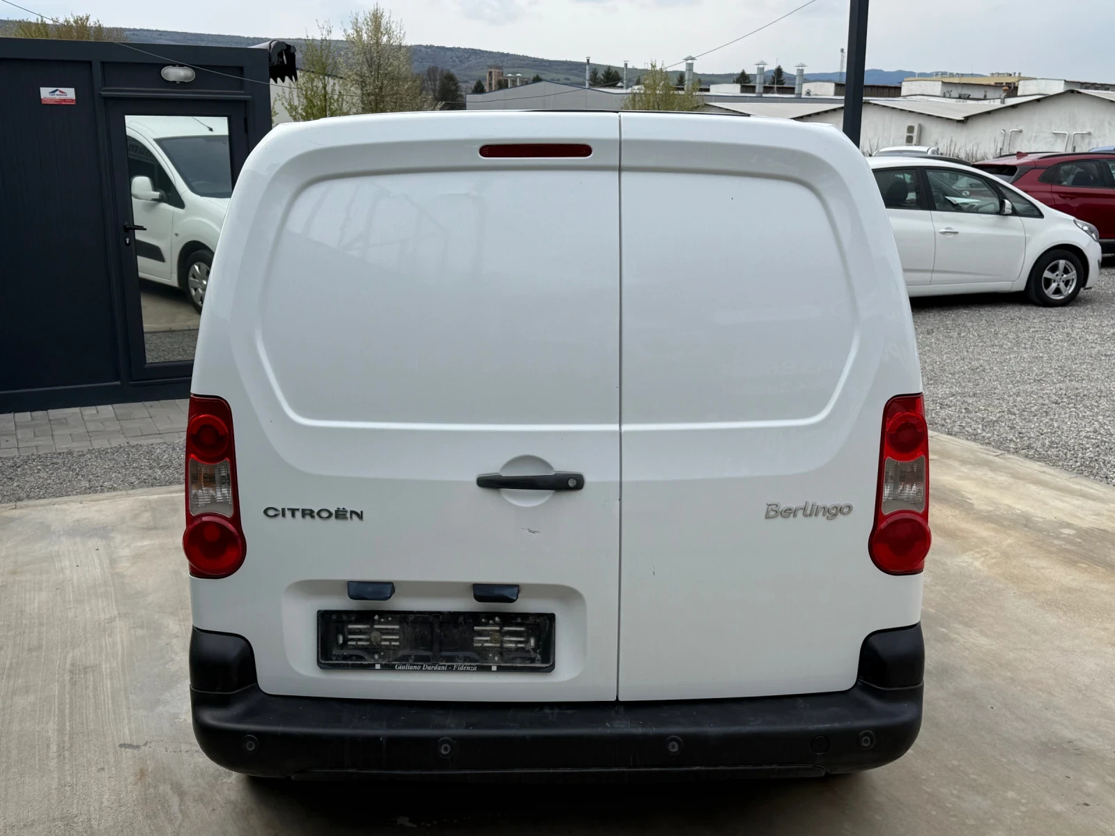 Citroen Berlingo 2+ 1/1.6hdi 90h.p ВНОС ИТАЛИЯ!!!  - изображение 3