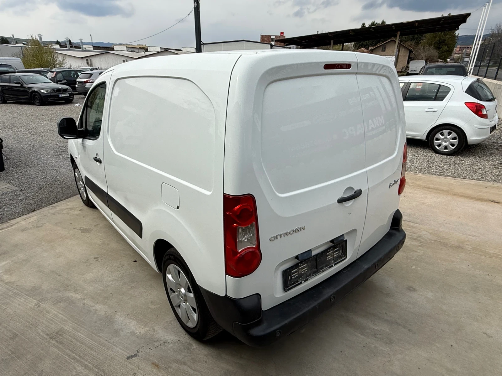 Citroen Berlingo 2+ 1/1.6hdi 90h.p ВНОС ИТАЛИЯ!!!  - изображение 2