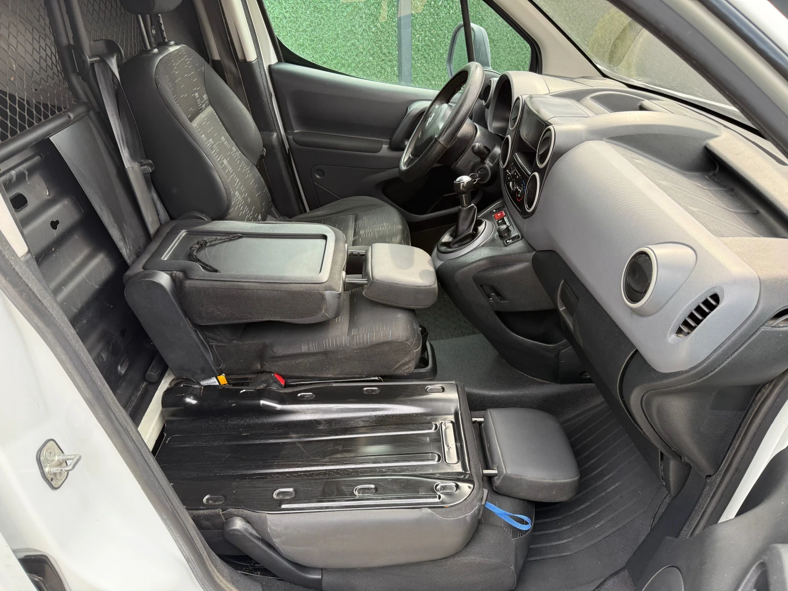 Citroen Berlingo 2+ 1/1.6hdi 90h.p ВНОС ИТАЛИЯ!!!  - изображение 10